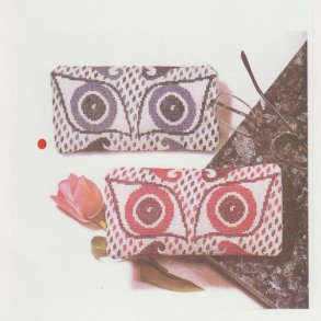 Athene II, rd - brilleetui med broderi