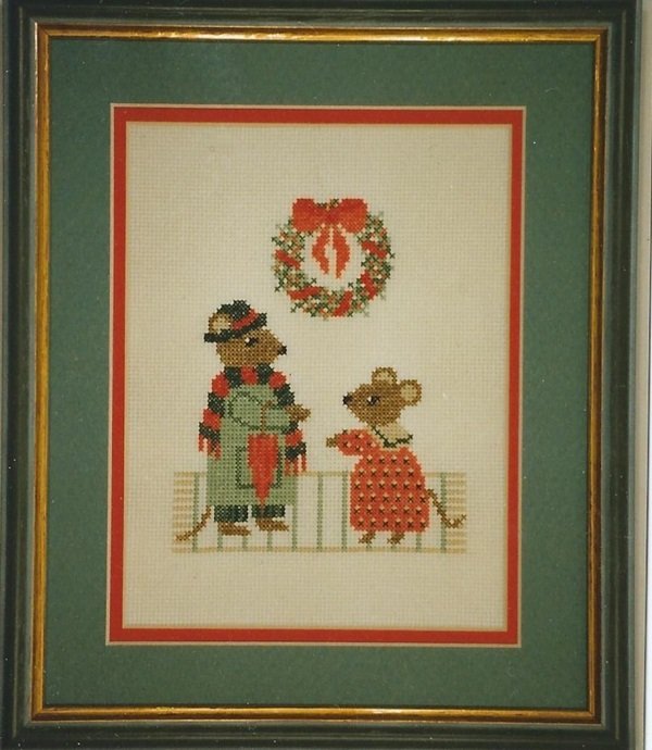 Musefamilie  med julekrans - ophng med broderi