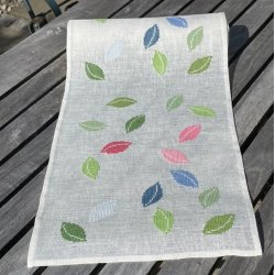 Løvspring - løber med broderi