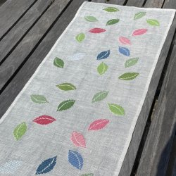 Løvspring - løber med broderi