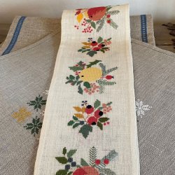 billede lber med frugter og br