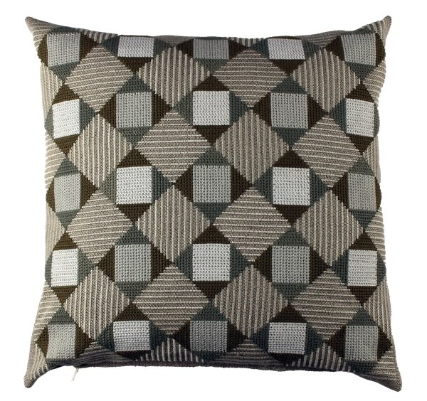 Relief - pude med broderi