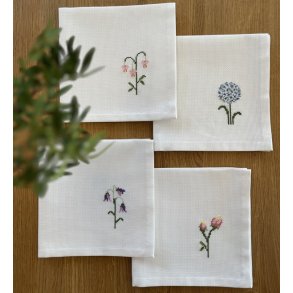 Spring time - servietter med broderi
