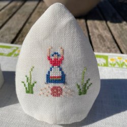 Konen med ggene - ggehtte med broderi