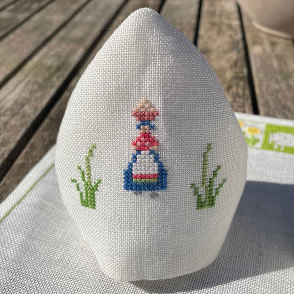 Konen med ggene - ggehtte med broderi