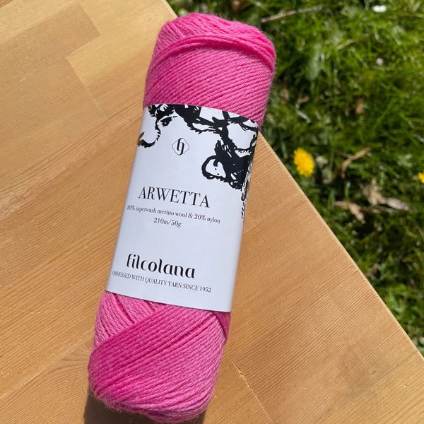 Arwetta - bldt strmpegarn