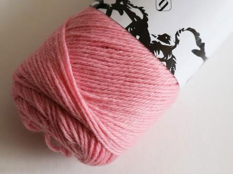 Arwetta - bldt strmpegarn