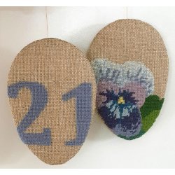 Pskeg 1 - pskepynt med broderi