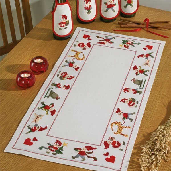 Glade julemnd - juledug med broderi