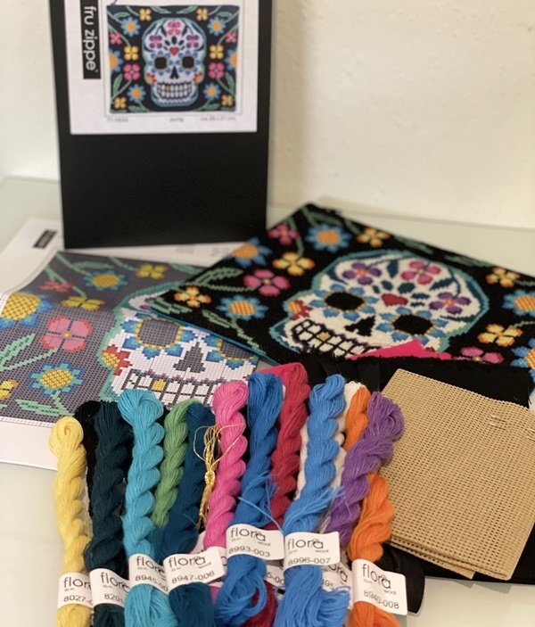 Sugar skull - taske med broderi