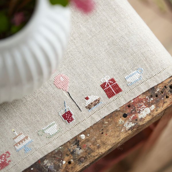 Fdselsdagslber med broderi