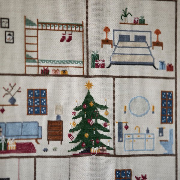 Jul i Nygade 44 - julekalender med broderi