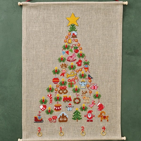 Adventstræet - adventskalender med broderi