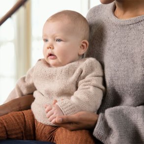 Arne - babybluse i Anina garn