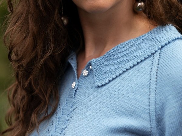 Blue Hawaii - strik en retrobluse