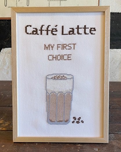 Caffè latte - ophæng med broderi