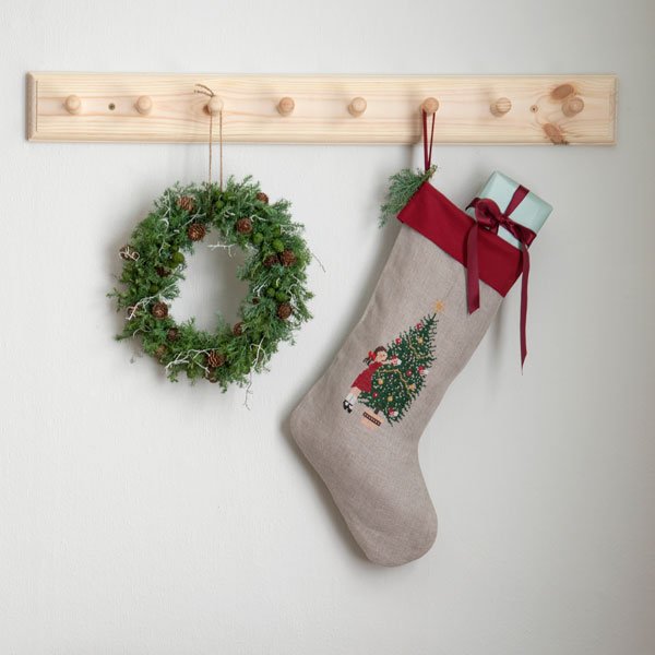 Clara pynter juletr - julesok med broderi