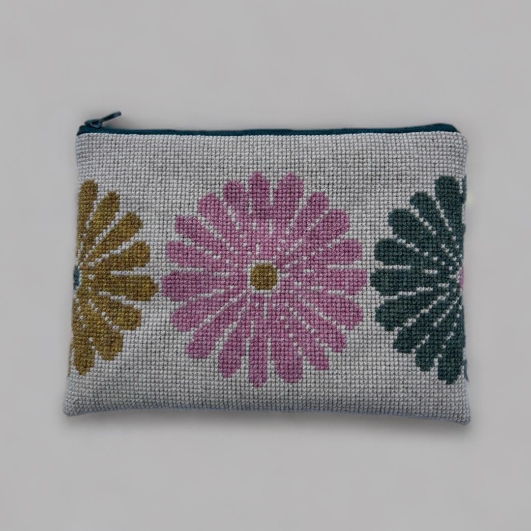 Tokyo - clutch med broderi