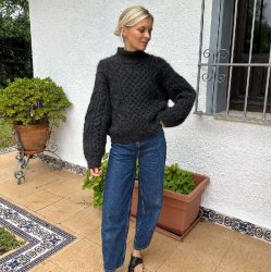 Dagmar sweater - strik i Hjelholt Triple