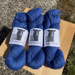 Dansk Pelsuld 8/2 - Hjelholt garn