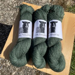 Dansk Pelsuld 8/2 - Hjelholt garn