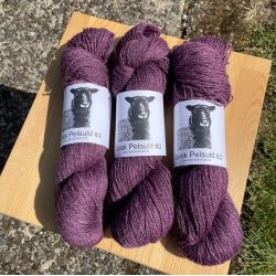 Dansk Pelsuld 8/2 - Hjelholt garn