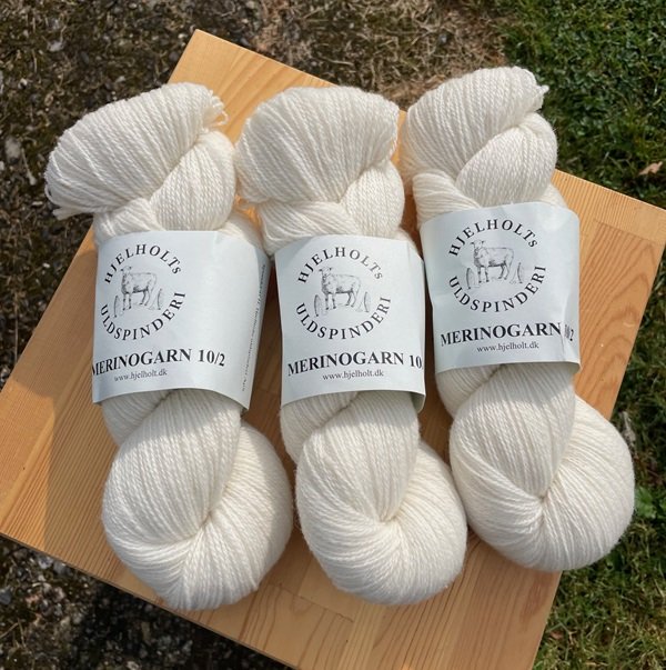 Merino 10/2 garn fra Hjelholt