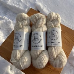 Hyrdegarn - Hjelholts Uldspinderi