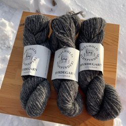 Hyrdegarn - Hjelholts Uldspinderi