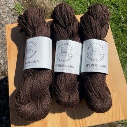 Hyrdegarn - Hjelholts Uldspinderi