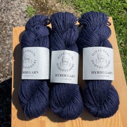 Hyrdegarn - Hjelholts Uldspinderi