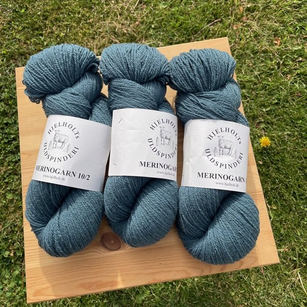 Merino 10/2 garn fra Hjelholt