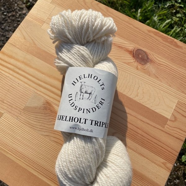 Hjelholt Triple uldgarn