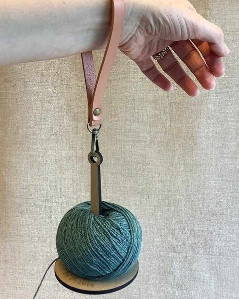 L�derrem til garnholderen to go