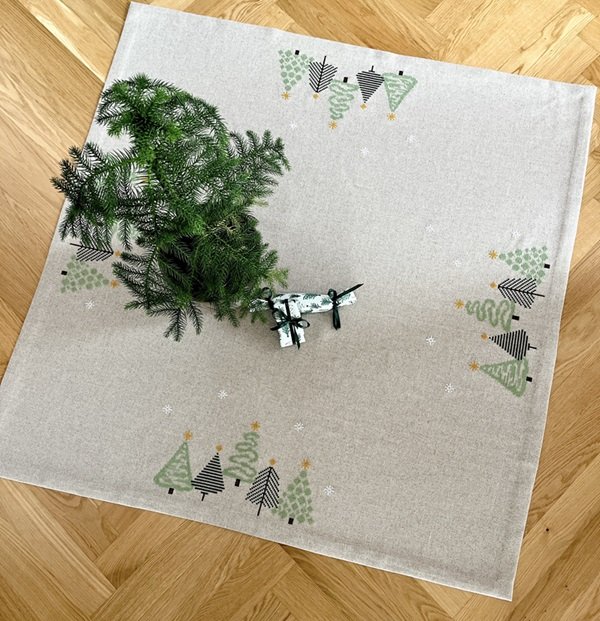 Gr�n jul med stil - lille juletr�st�pper eller dug