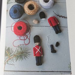 Hklet klassisk julepynt