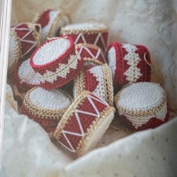 Hklet klassisk julepynt