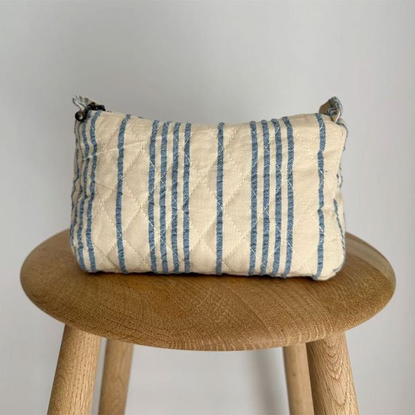 Seersucker striped - tool clutch fra PetiteKnit