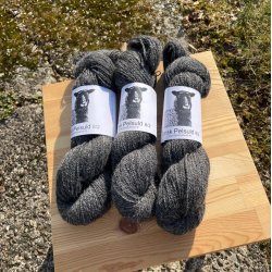 Dansk Pelsuld 8/2 - Hjelholt garn