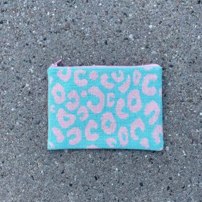 My little leo, mint og lyserd  pung med broderi