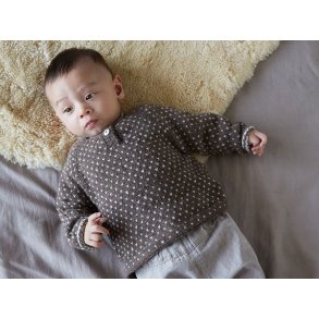 Strikkekit til babytr�je med m�nster