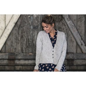 Lyon - cardigan Saga garn