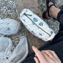 Tool clutch, midnight flower 