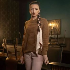 Piano - sweater i Pernilla og Alva