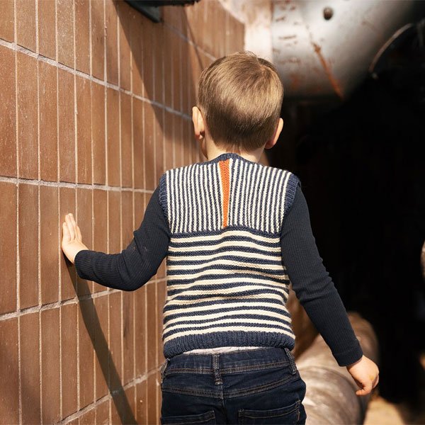 Skibsdreng - strik en fin vest