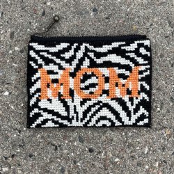 Statement pung, orange - pung med broderi