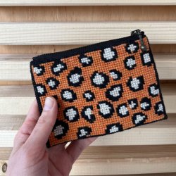 Statement pung, orange - pung med broderi
