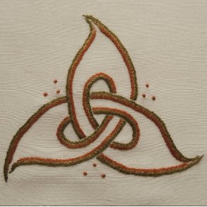 Triskele - frit broderi