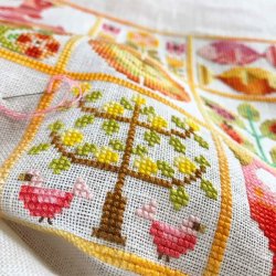 Verano - broderimnster fra Satsuma