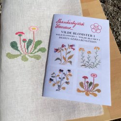 Vilde Blomster 1 - broderihfte